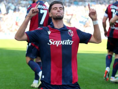 Primo gol in Serie A e in maglia rossoblù per El Azzouzi, 498° marcatore nella storia del Bologna