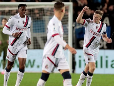 Ennesimo capolavoro di Motta e dei suoi ragazzi: il Bologna sbanca anche Bergamo, Zirkzee e Ferguson piegano 2-1 l'Atalanta