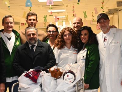 Thiago Motta, visita al Rizzoli e doni pasquali per i piccoli pazienti