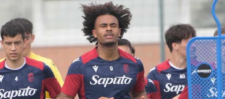 Allenamento tecnico-tattico con partitella per il Bologna, Odgaard e Soumaoro unici indisponibili