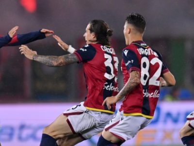 Bologna da 10 e lode per tre quarti di gara, poi l'improvviso blackout. Calafiori, Castro e Urbanski i migliori, male i subentrati