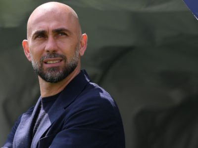 I 48 anni del simbolo rossoblù Marco Di Vaio: dai gol alle trattative, un terzo della sua vita è legato a Bologna e al Bologna