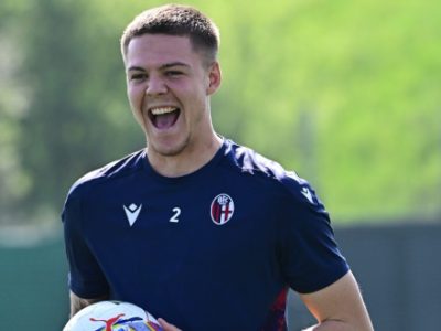 Seduta tattica a tre giorni da Atalanta-Bologna: Holm e Odgaard regolarmente in gruppo, ancora differenziato per Calabria