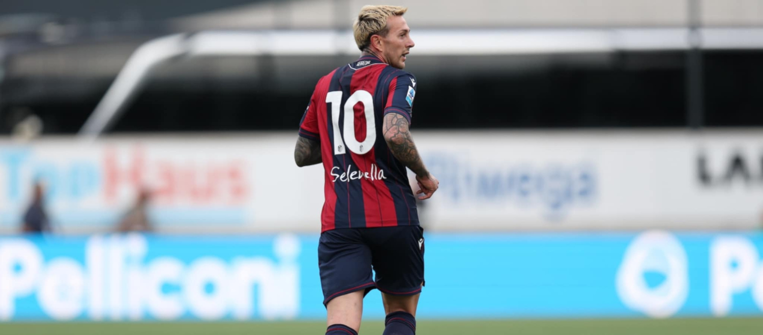 it ✕ Home Bologna FC 1909 Stagione 2025-2026 Rubriche Gallery Partner ZO Lab 30/07/2025 Redazione Zerocinquantuno 4-3-2-1, OneFootball Bologna, doppia seduta a Casteldebole tra campo e palestra. Domani allenamento alle 10 e presentazione di Bernardeschi