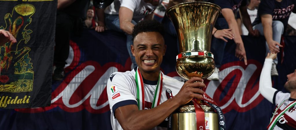 Ndoye, un saluto di cuore all'ambiente rossoblù: "Grazie Bologna, mi sono sentito come a casa. Vi auguro tutto il meglio per il futuro"