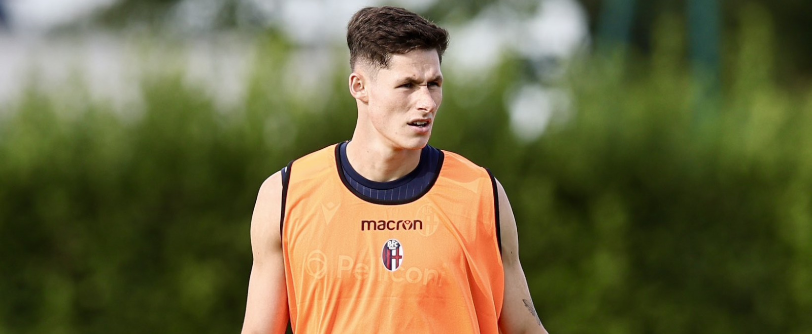 Test atletici ed esercitazioni tecnico-tattiche per il Bologna. Domani ultima seduta a Casteldebole, presentazione di Vitik e trasferimento a Valles