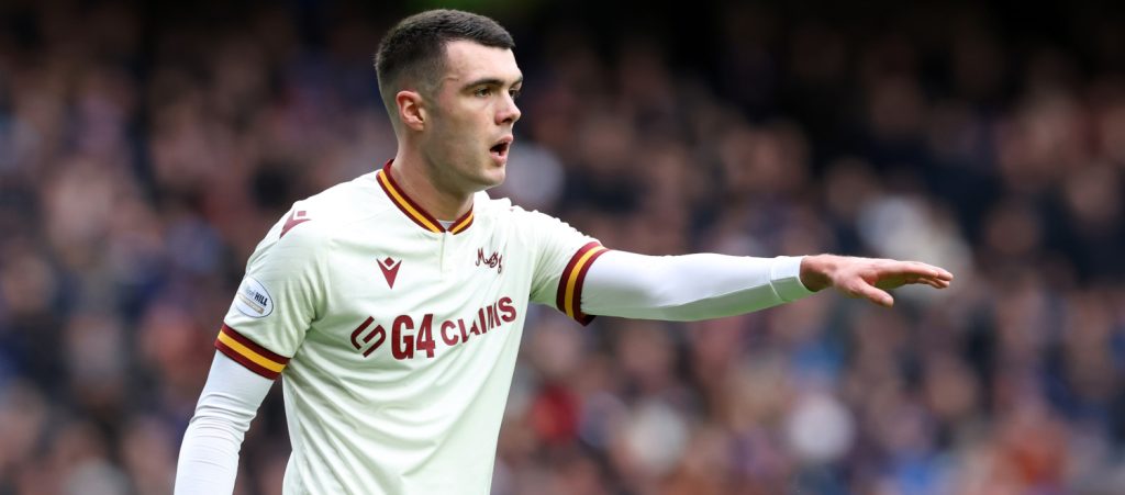 Bologna-Motherwell, la forbice per Miller comincia ad accorciarsi: il centrocampista nemmeno convocato per il debutto in campionato