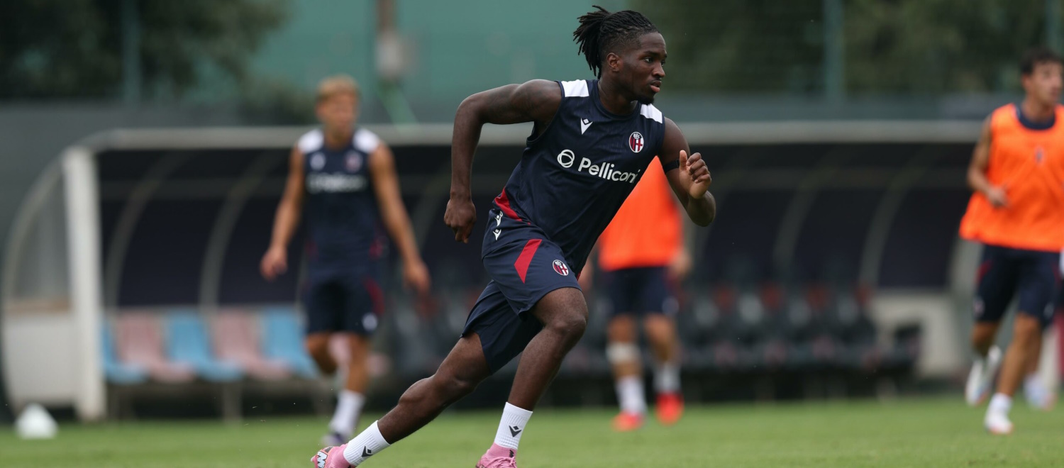 Ripresa delle attività verso Bologna-Como, anche Rowe in gruppo. Terapie per Holm, si attendono news su Immobile e Casale