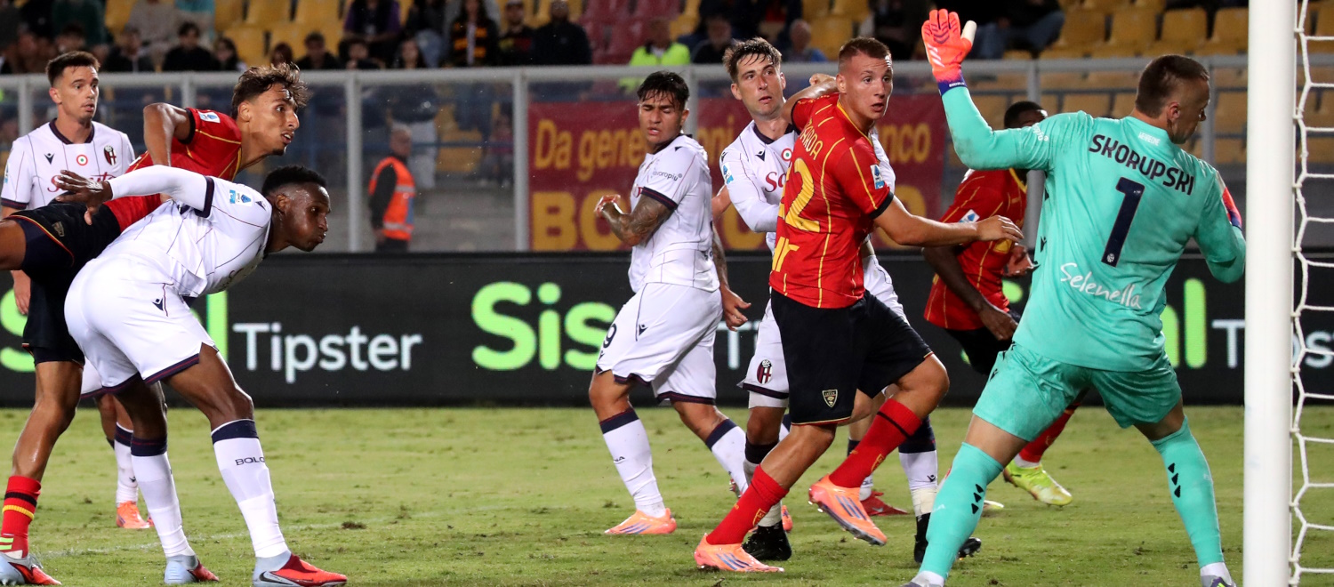 A Lecce un brutto Bologna butta via una vittoria che era comunque cosa fatta: non bastano Orsolini e Odgaard, Camarda fa 2-2 al 94'