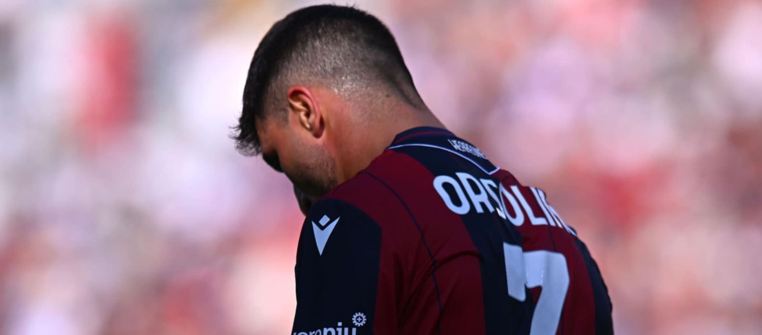 Il Bologna mette in guardia i suoi tifosi: "Alcuni negozi vendono maglie ufficiali con autografi contraffatti"