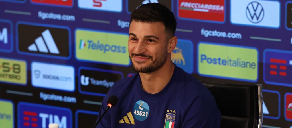 Orsolini: "Per l'Italia giocherei anche in porta, andare al Mondiale è un dovere morale. Bologna isola felice, stiamo facendo un percorso importante"