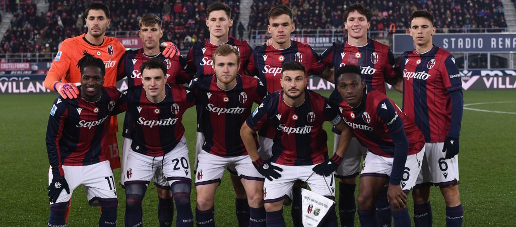 Tra fatiche, infortuni e pressioni, il Bologna è in corsa su tutti i fronti. E ha le carte in regola per restarci