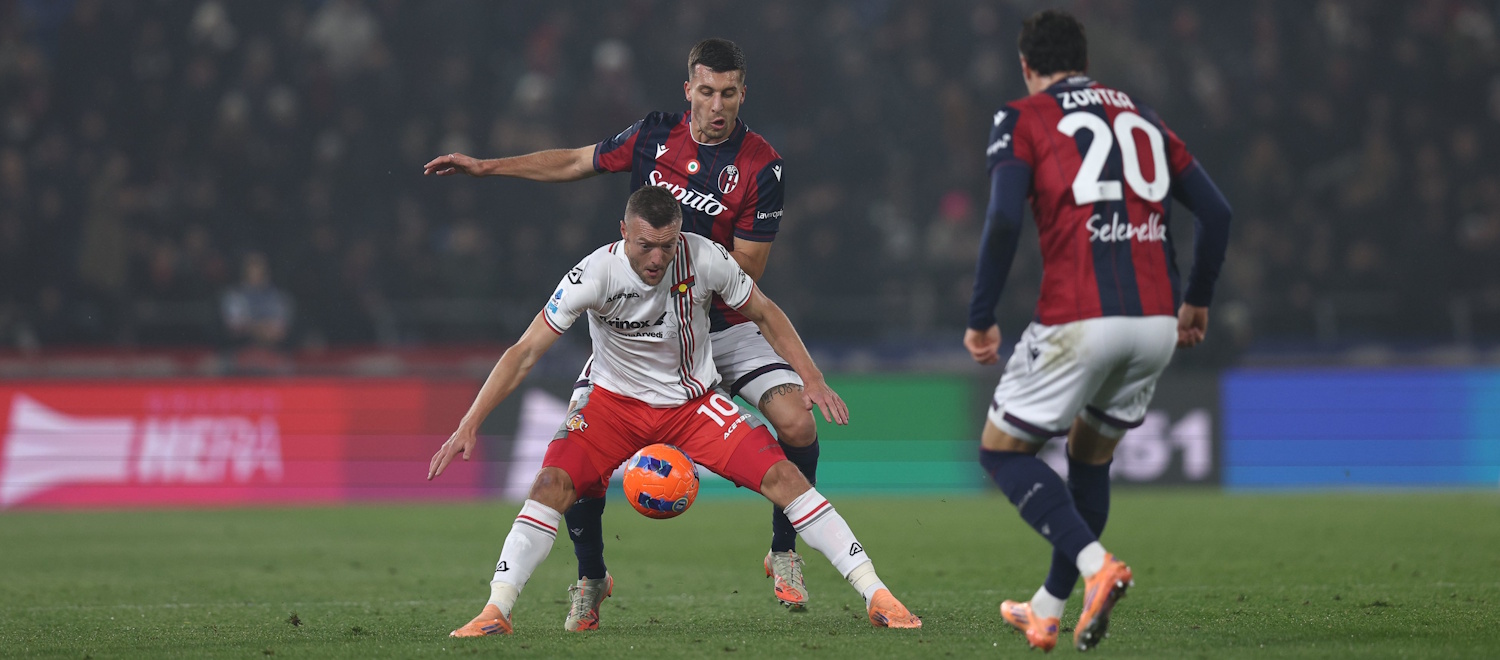 Serata storta che a volte capita: brava la Cremonese ad approfittarne, perfetta la reazione del Dall'Ara. Errori di Casale e non solo, ma le colpe vanno condivise