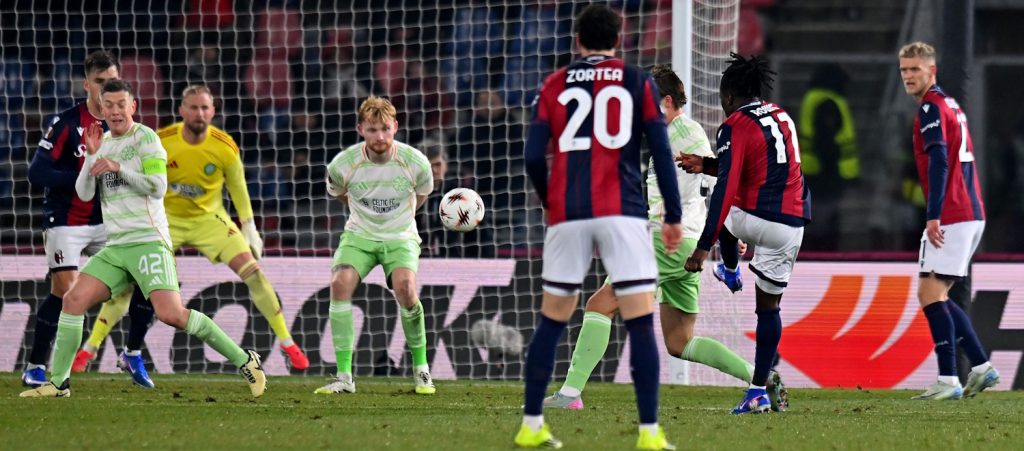 Le big ci sono, il Como vola, l'Atalanta cresce: a Marassi il Bologna può solo vincere se vuole ancora parlare d'Europa. Sarebbe grave buttare un campionato a gennaio