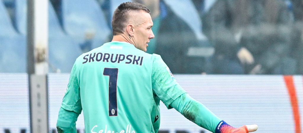 Skorupski ne combina un'altra, Maresca peggiora le cose. Male Ravaglia e gli altri sostituti, bene Zortea, Ferguson, Rowe e Dominguez