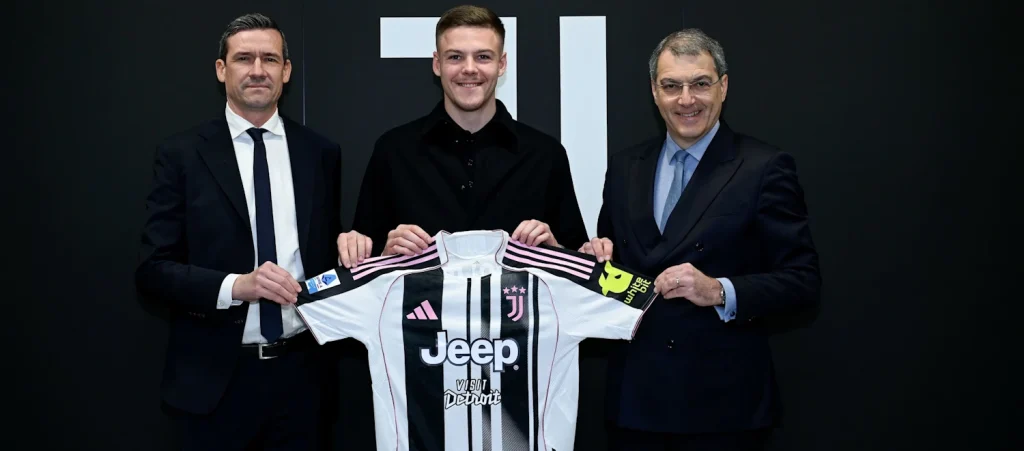Ufficiale: Emil Holm alla Juventus