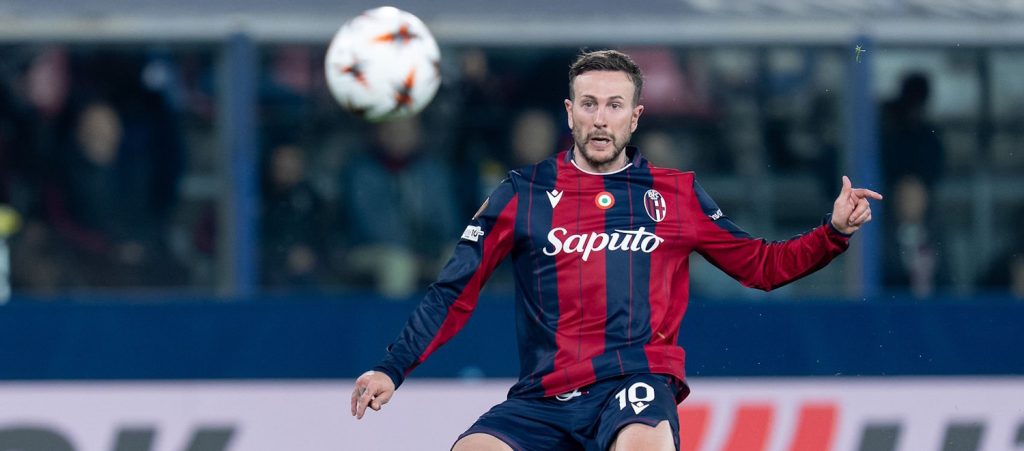 È ricomparso il Bologna, a Roma sarà una sfida ad armi pari. Incantevole il talento di Bernardeschi e Rowe, gara da capitano vero di Ferguson, Joao Mario non ha ragionato da difensore