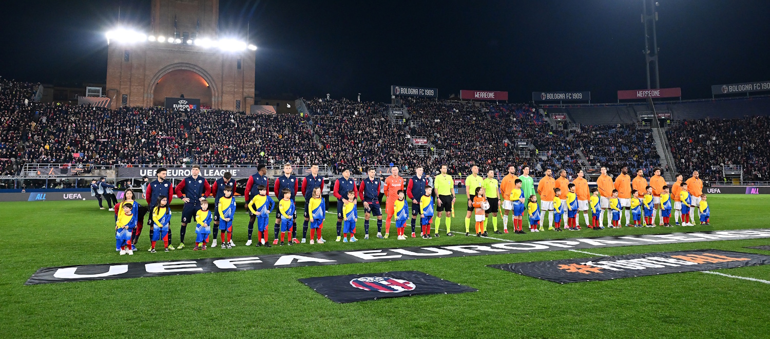 Vota nel sondaggio - Vale la pena sacrificare il campionato per far strada in Europa League?