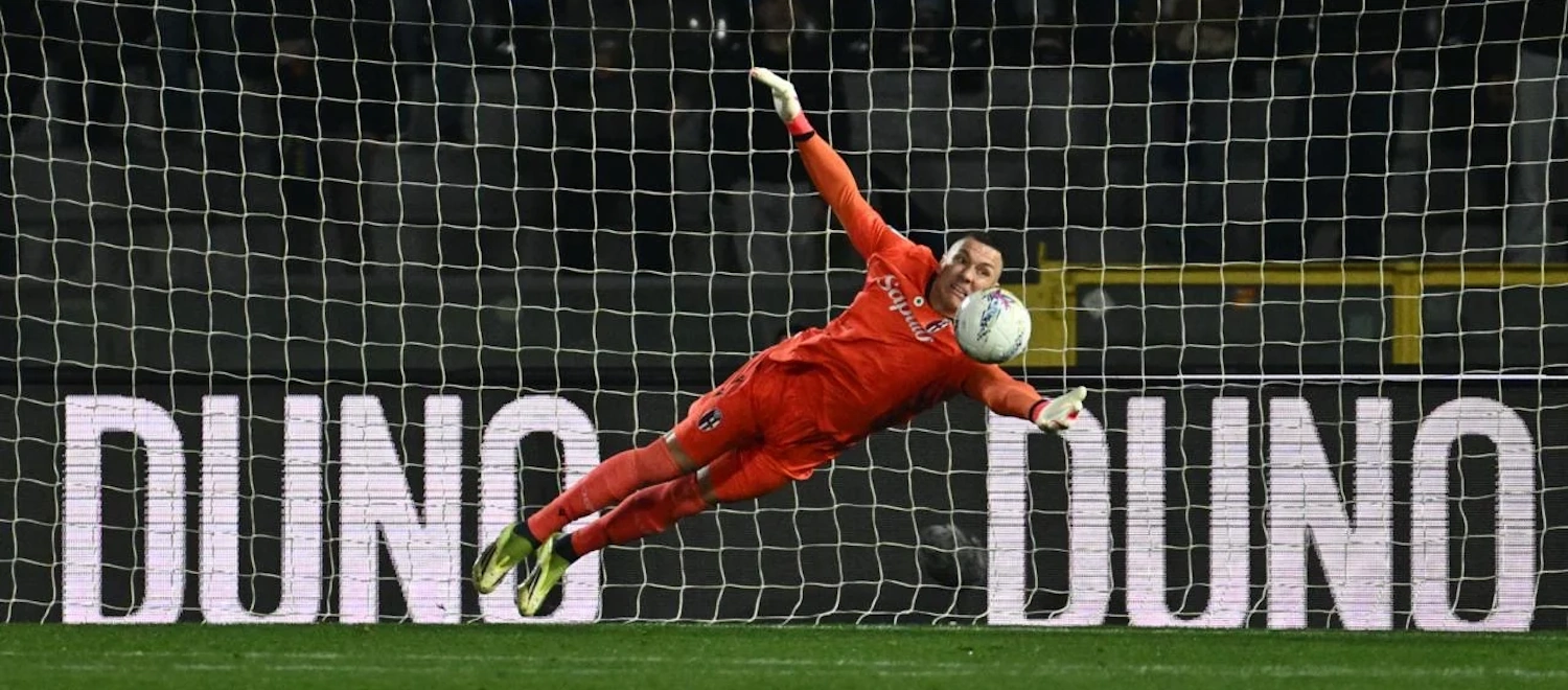 Skorupski: "Ci portiamo a casa altri tre punti pesanti, ora torniamo ad allenarci più carichi di prima in vista dei prossimi impegni"