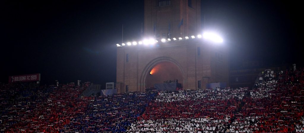 Superata quota 30.000 per Bologna-Aston Villa, sarà un Dall'Ara spettacolare. Appello del Centro Bologna Clubs per una coreografia nei Distinti