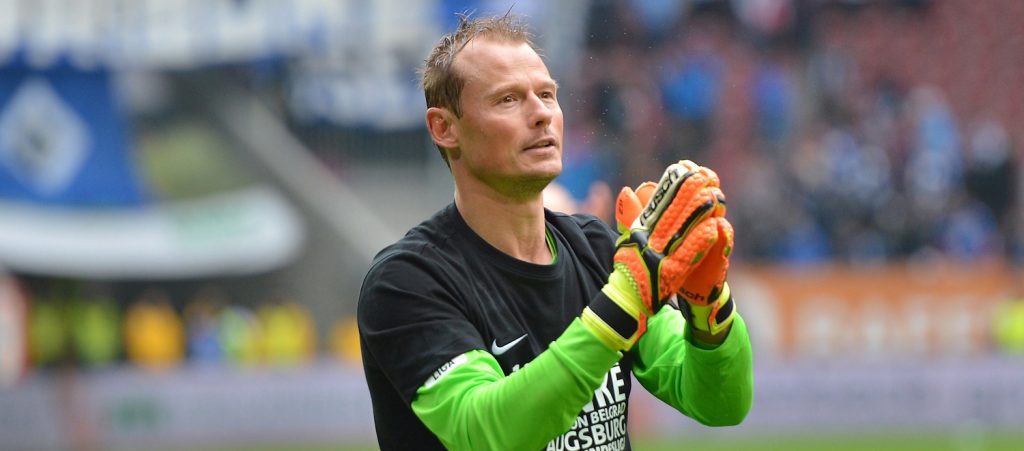 Tragico incidente in Austria, morto a 48 anni l'ex portiere Alex Manninger: a Bologna fu il vice di Pagliuca nella stagione 2003-2004