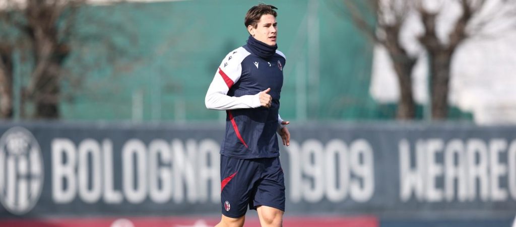 Helland, che sfortuna: poteva giocare, la febbre lo manda k.o. Oltre agli infortunati, contro il Lecce assente anche Ferguson per squalifica