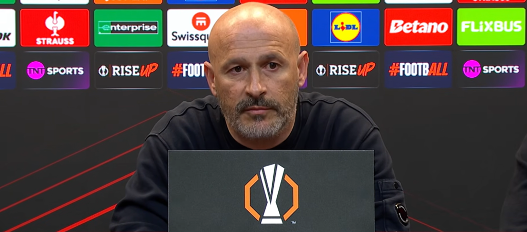 Italiano: "Il calcio è strano, siamo qui per complicare la vita all'Aston Villa. Ravaglia titolare, la chiave per segnare tanto non è schierare quattro attaccanti"