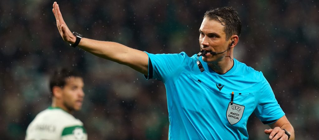 Bologna-Aston Villa sarà diretta da Scharer (Svizzera), addetti VAR San e Fahndrich (Svizzera)