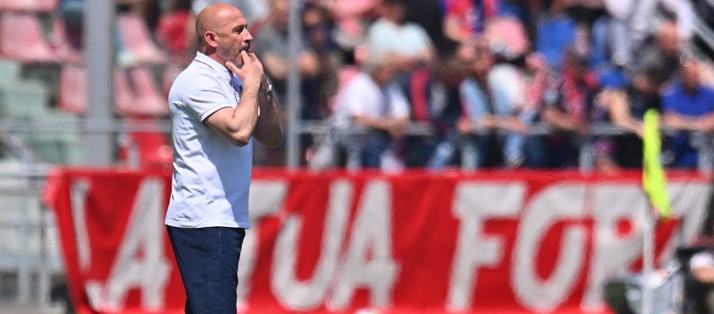 Italiano: "L'attenzione messa oggi ci avrebbe evitato tante sconfitte e la classifica sarebbe diversa. Qui si può fare calcio vero, voglio tornare a regalare gioie ai tifosi"