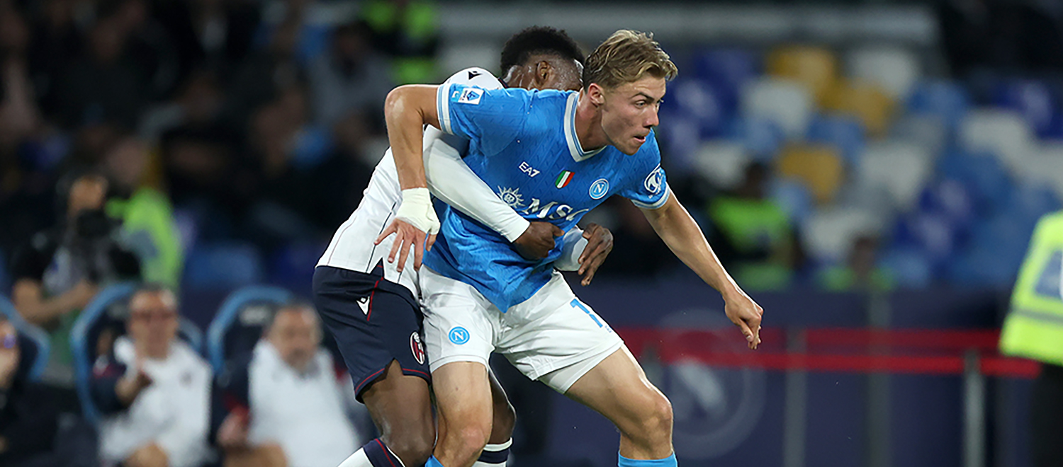 Le foto di Napoli-Bologna e tutti i numeri della stagione rossoblù disponibili su Zerocinquantuno