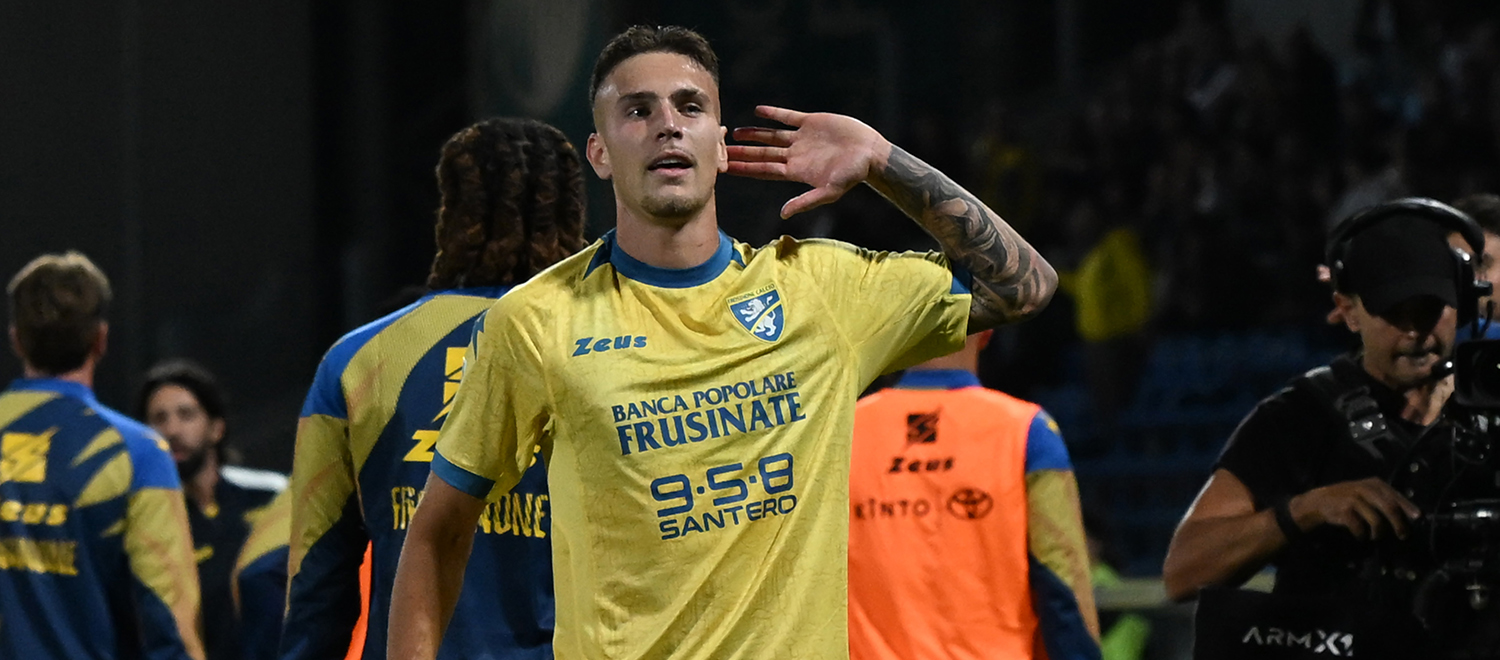 Raimondo ne fa tre al Sassuolo e diventa capocannoniere della Serie A con sette reti