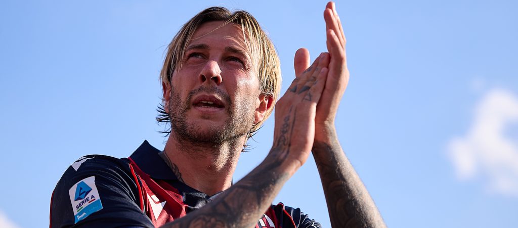 Bernardeschi-Bologna, si tratta per il prolungamento del contratto