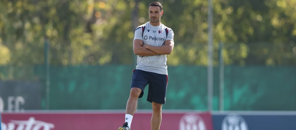 Per il Bologna allenamento congiunto e partitella con l'Ascoli a Casteldebole. Domani riposo, martedì alle 15 la ripresa delle attività